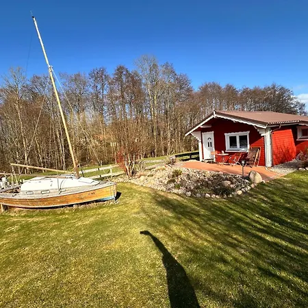 Bezauberndes Mitten In Der Natur.
